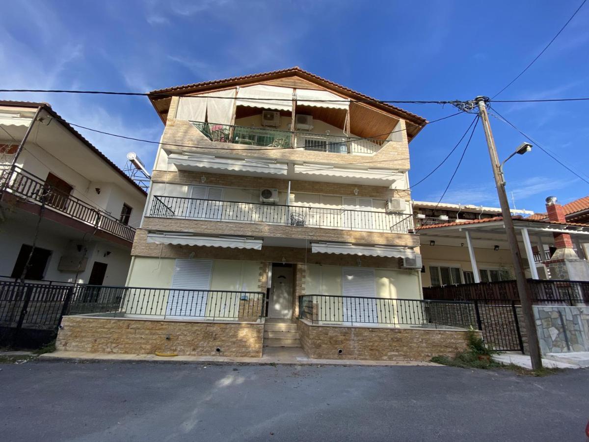 Seaside Apartment In Vergia Chalkidiki ภายนอก รูปภาพ